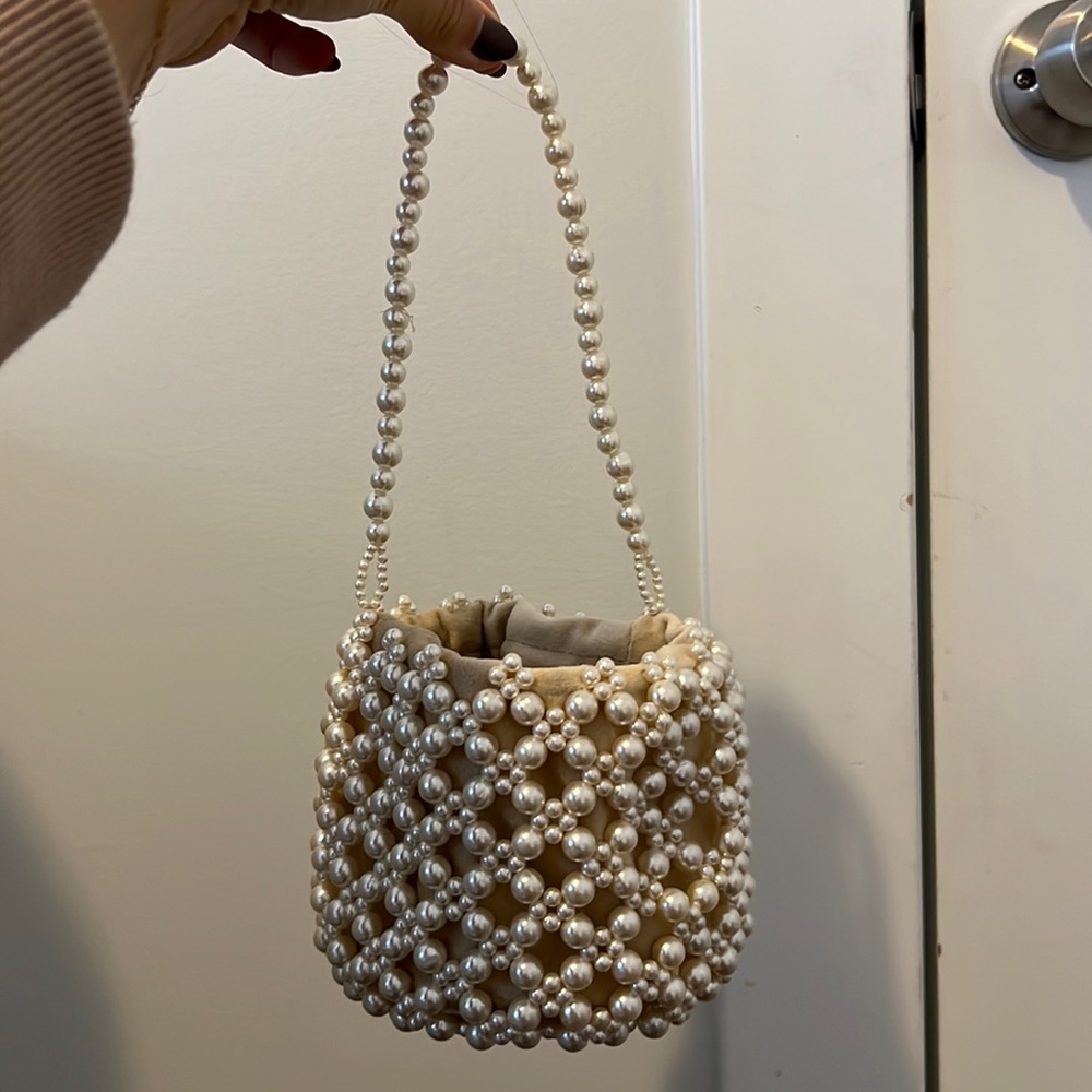 Wedding pearl purse